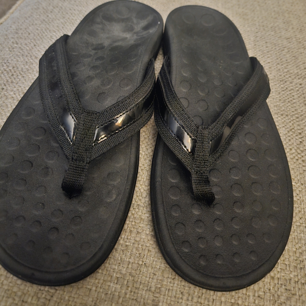 Orthaheel Black Women's Flipflop Sandals Sz. 9 New